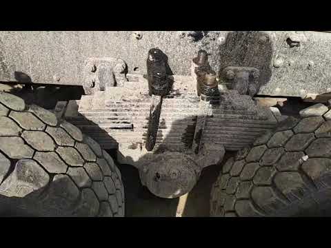 Видео: Лопнуло три листа рессоры(. Устраняем поломку.