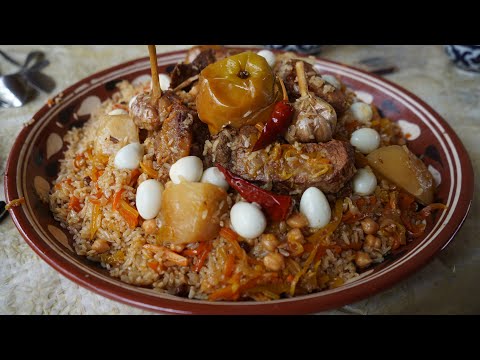 Видео: Голодным не смотреть! Узбекский плов с яблоками!