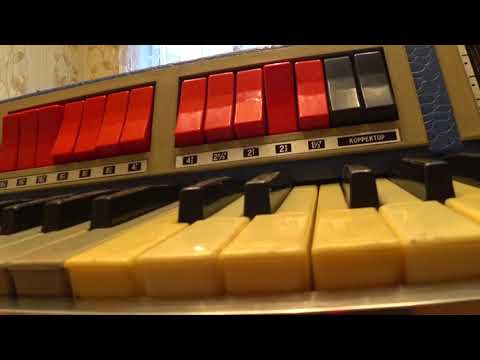 Видео: Электромузыкальный инструмент СССР (синтезатор) Юность 73