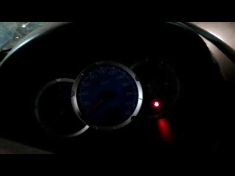 Видео: Митсуби л200 не заводится