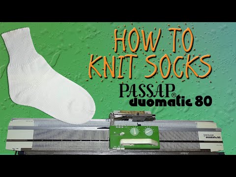 Видео: Как вязать носки на вязальной машине Passap Duomatic 80