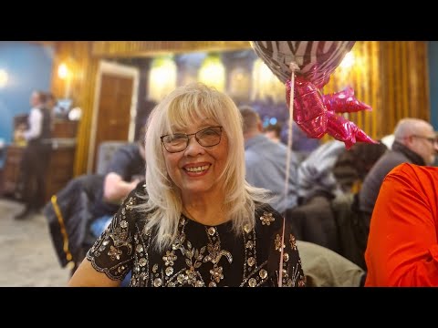 Видео: 664. НА ПОЗИТИВЕ! ДЕНЬ РОЖДЕНИЯ ПРОДОЛЖАЕТСЯ.