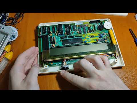 Видео: Silver Reed PE1 замена аккумулятора.