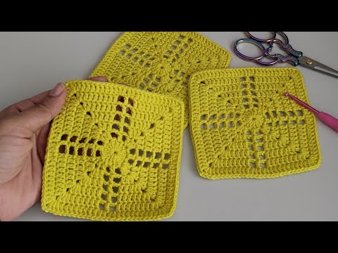 Видео: Научитесь делать невероятно простые бабушкины квадраты за считанные минуты! -Простой квадрат крючком