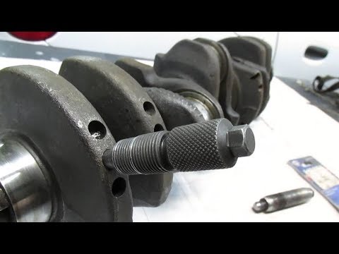 Видео: Фиксатор коленвала Audi A6C5 2.5 TDI V6