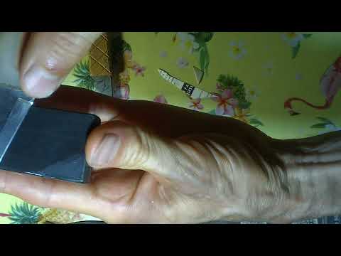 Видео: ОЧЕНЬ ТОНКИЙ ФИНИШНИК ДЛЯ БРИТВ: уникальный немецкий сланец