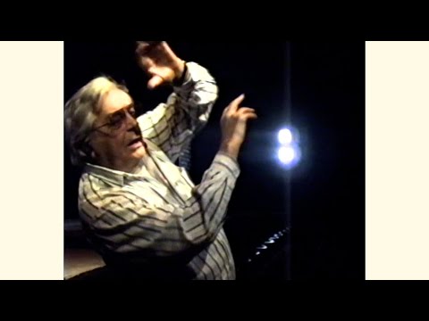 Видео: Юрий Любимов репетирует Электру Софокла 27 02 92. Часть 13-я