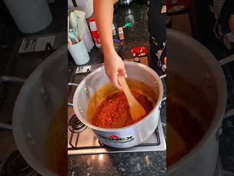 Видео: Как я быстро приготовил этот вкусный рис джоллоф на завтрак