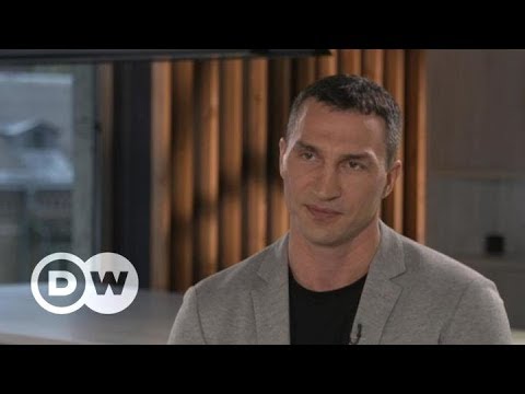 Видео: Боксер Кличко: Нельзя говорить, что все русские плохие - "Немцова.Интервью"