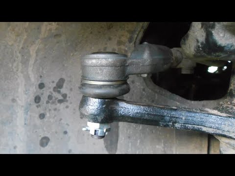 Видео: Мерседес неприятный скрип при повороте руля