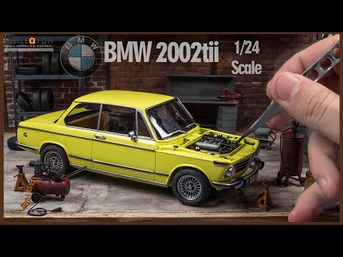 Видео: Супердетализированная масштабная модель BMW 2002tii | Сборка BMW2002tii от Hasegawa с наборами де...