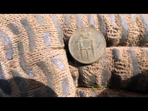 Видео: Поиск золота,поляна за деревней.