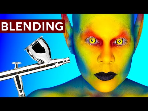 Видео: Как нанести аэрографическую краску на тело!