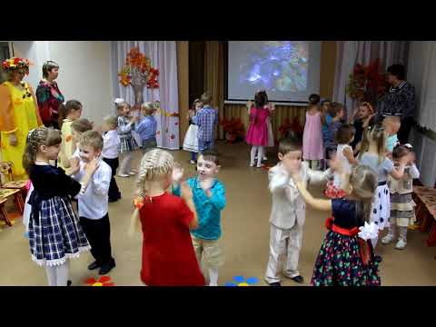 Видео: Танец "Ручейки" Евтодьевой Аллы / старшая гр/