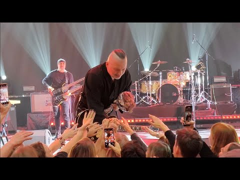 Видео: Вадим Самойлов - 60 лет (ККТ "Космос", Екатеринбург - 5.10.24) - 2 часть концерта