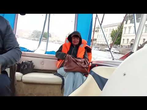 Видео: Санкт Петербург,прогулка по каналам 
