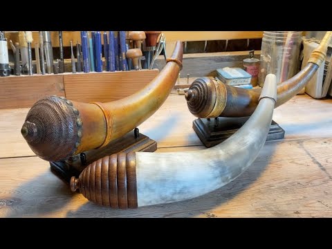 Видео: Поворачиваем заглушку основания улья