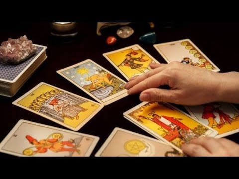 Видео: Кой мисли за теб точно сега? 🔮✨Таро четене 🃏
