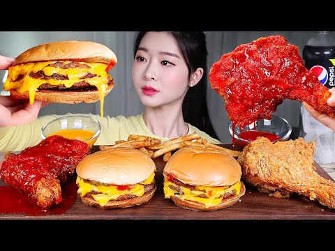 Видео: ASMR MUKBANG | Тройной чизбургер 🍔 Острая курица 🔥 Жареная курица 🍗 Сырный соус