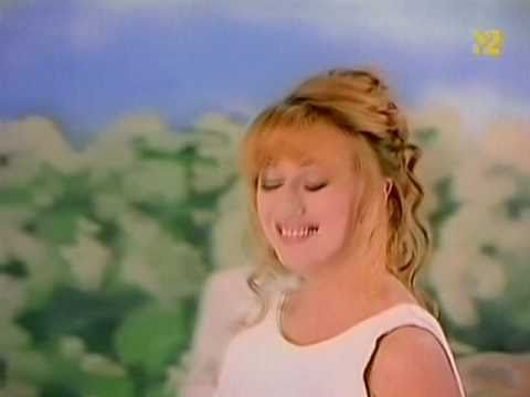 Видео: Алёна Апина - Пароходик