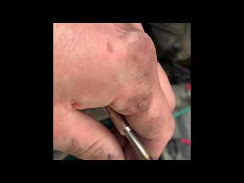 Видео: WV T4 2,5 TDI замена свечей накала