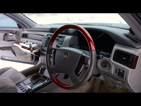 Видео: TOYOTA CROWN MAJESTA. Лакшери на 1UZ.
