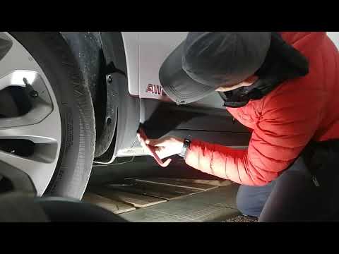 Видео: Как снять наружний пластик с двери kia sorento 2