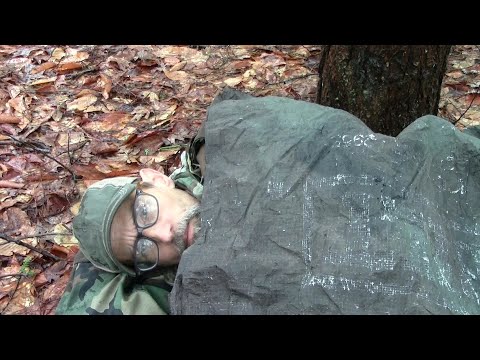 Видео: Сверхлегкий палаточный лагерь SOL Escape Bivvy, одеяло Snugpack Jungle, модификации и бесплатные ...