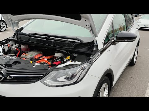 Видео: Реальний відгук від власника Opel Ampera-e
