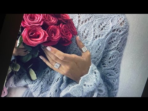 Видео: Кофты,свитера! Расстегиваем пальто , а под ним шедевры вязания!