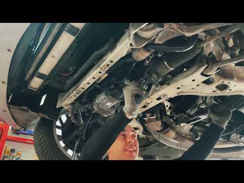 Видео: Стук в двигателе N43 BMW / Замена цепи ГРМ / 2 серия