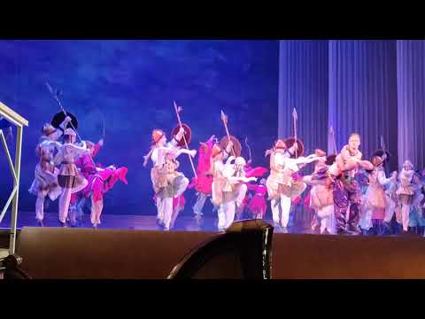 Видео: Wings of the Wind - "Улетай на крыльях ветра" and Polovtsian Dances