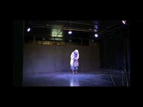 Видео: Этюд: наблюдение за людьми. Бабушка на остановке.