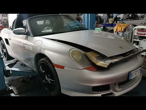 Видео: Как снять двигатель с Porsche 986 Booster 1999года