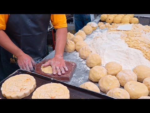 Видео: Изготовление традиционного свадебного торта (пирога)