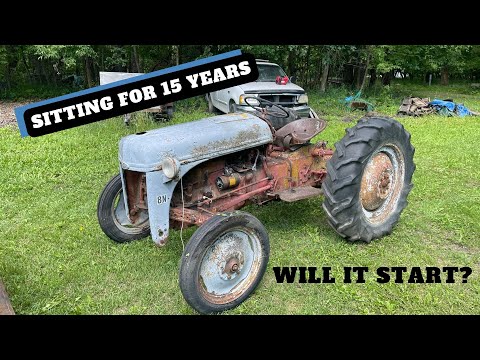 Видео: Заведётся ли? 15 лет простоя! Трактор Ford 8N за 250 долларов