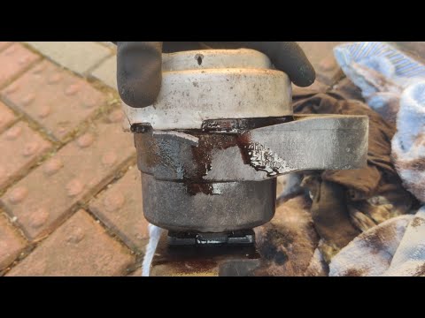 Видео: Замена подушки двигателя Ford Mondeo 4 2.0 TDCI
