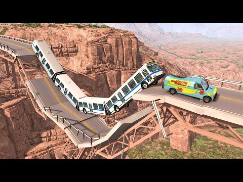 Видео: Безумные Аварии на Разрушенном Мосту BeamNG Drive Челлендж!