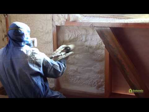 Видео: Утепление пенополиуретаном стен и пола в жилом загородном доме СПб ЛО