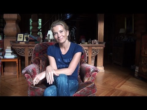 Видео: Юлия Высоцкая - Тренируем мозги