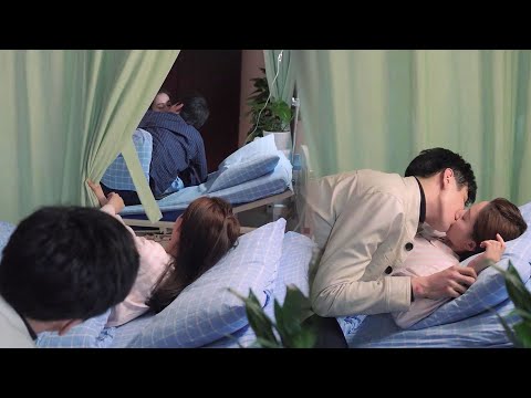 Видео: Генеральный директор спас Золушку и заставил ее поцеловать на кровать!