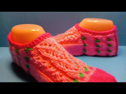 Видео: # 946🌟 СЛЕДКИ ОТ МЫСКА СПИЦАМИ / ТАПОЧКИ С АЖУРНЫМ  НОСИКОМ И ОРНАМЕНТОМ ✅