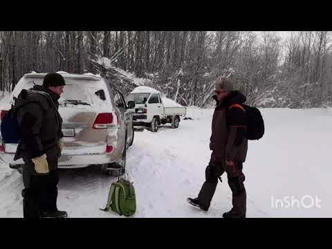 Видео: Ленок и хариус по льду и в проброс!!! Встреча с приятелями на реке!!!