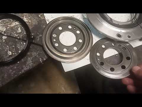 Видео: Узел заднего сальника КВ Вояджер 2,5 CRD