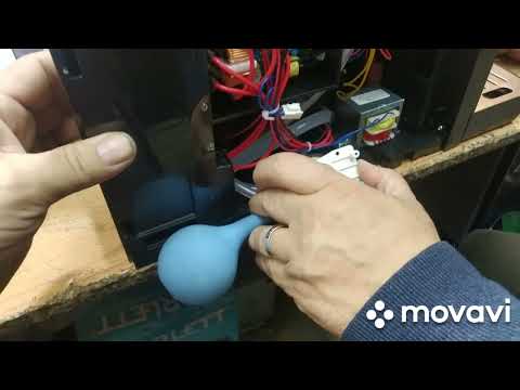 Видео: Polaris PACM2041SW нет подачи воды. Развоздушиваем помпу.