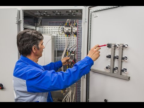 Видео: Техническое  обслуживание распределительных устройств выше 1 кВ