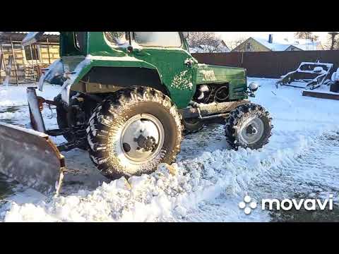 Видео: Чистка снега, зима 2022 самодельным трактором мини мтз...