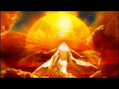 Видео: Медитация «10 минут на излучение любви» Клаус Джоул