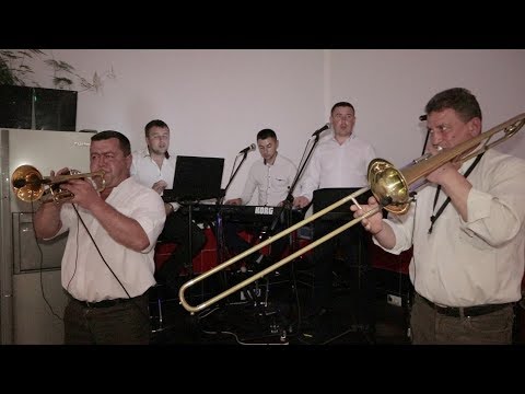 Видео: Музиканти ресторану Ромашка