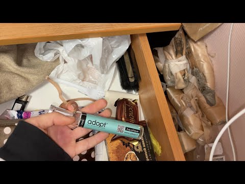Видео: Обзор рабочего места балерины в день спектакля.
